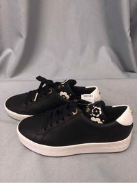 MICHAEL KORS SIZE 6 1/2 Ladies SHOES