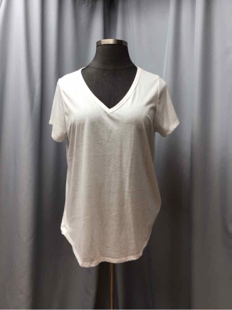 TORRID SIZE 2 X Ladies TOP