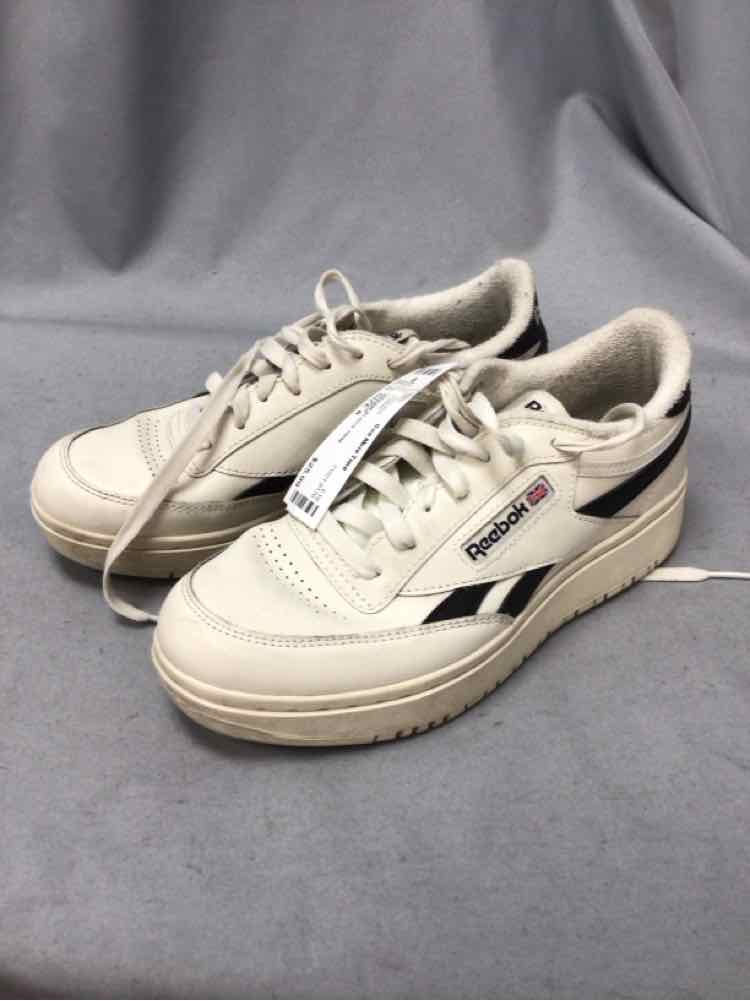 REEBOK SIZE 8 Ladies SHOES