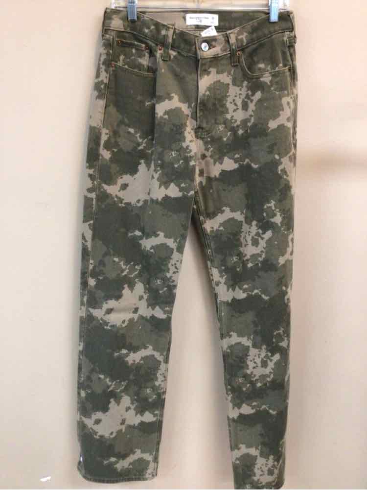 ABERCROMBIE & FITCH SIZE 26 Ladies PANTS