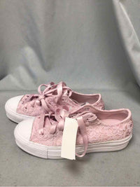 CONVERSE SIZE 10 Ladies SHOES