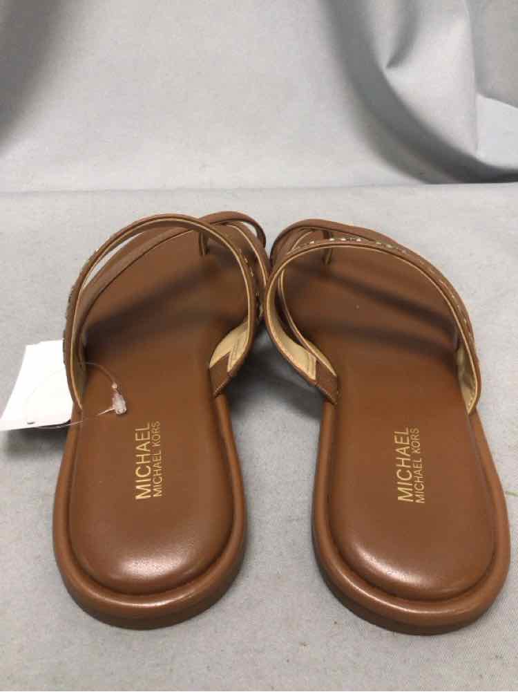 MICHAEL KORS SIZE 7 Ladies SHOES