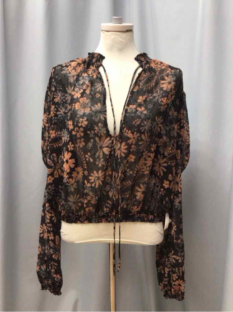 FREE PEOPLE SIZE SMALL Ladies BLOUSE
