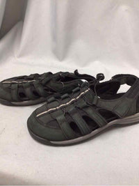 BAREFOOT DREAMS SIZE 10 Ladies SHOES