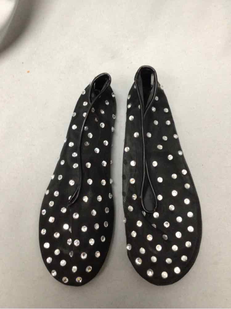 SIZE 8 Ladies SHOES