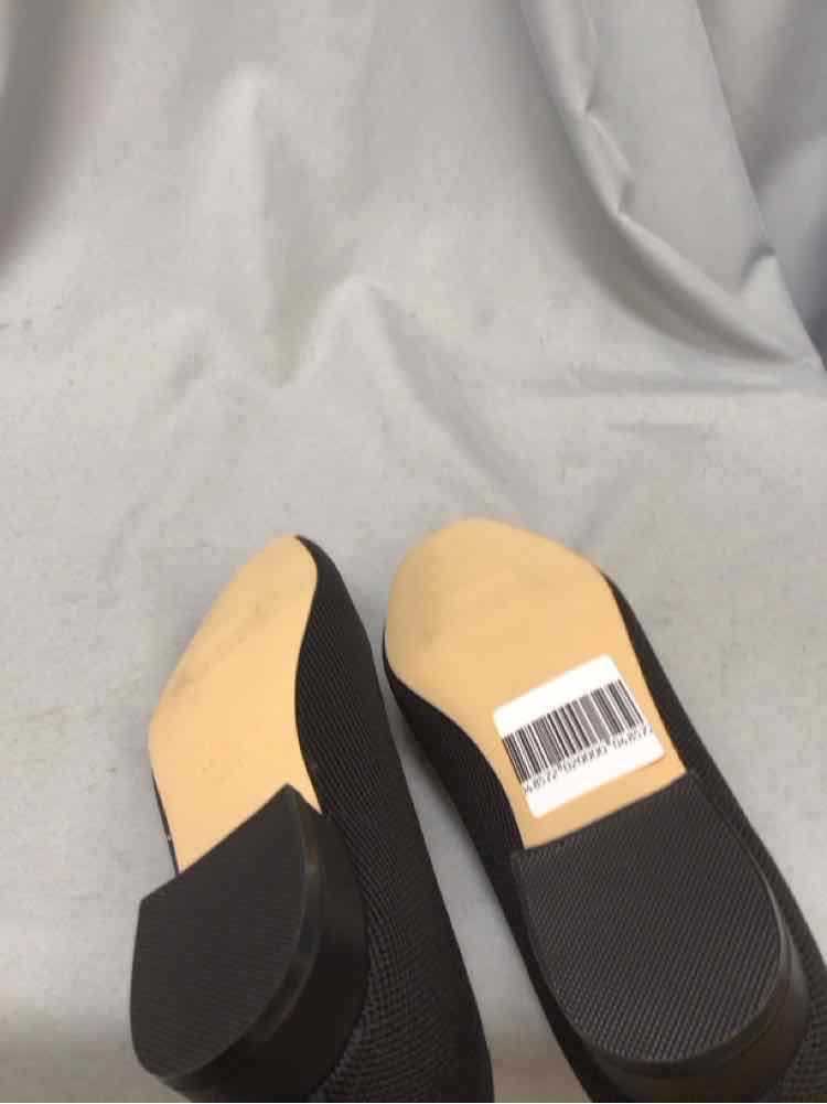 HALSTON SIZE 8 Ladies SHOES