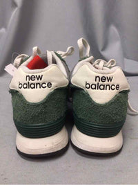 NEW BALANCE SIZE 9 1/2 Ladies SHOES