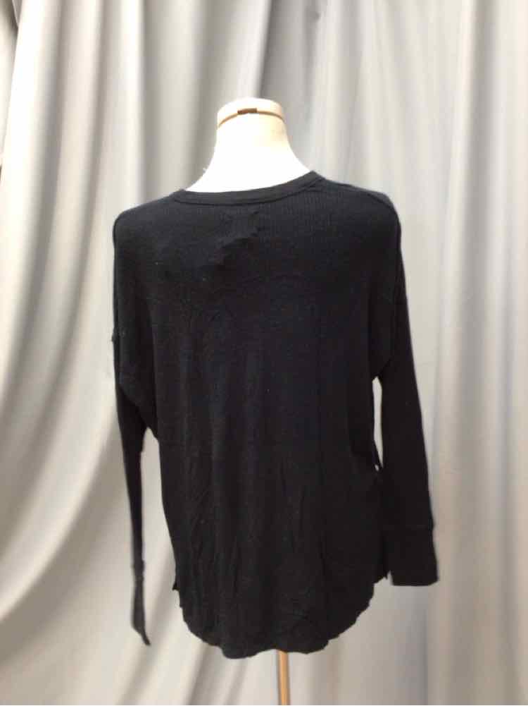 OFFLINE SIZE SMALL Ladies TOP
