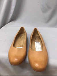 TROTTERS SIZE 10 Ladies SHOES
