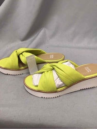 EILEEN FISHER SIZE 7 1/2 Ladies SHOES