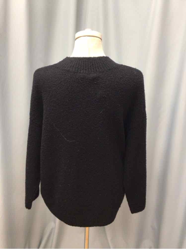 VINCE SIZE SMALL Ladies TOP