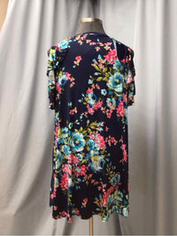BEESON RIVER SIZE 3 X Ladies DRESS