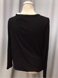 PERFECT WHITE TEE SIZE LARGE Ladies TOP