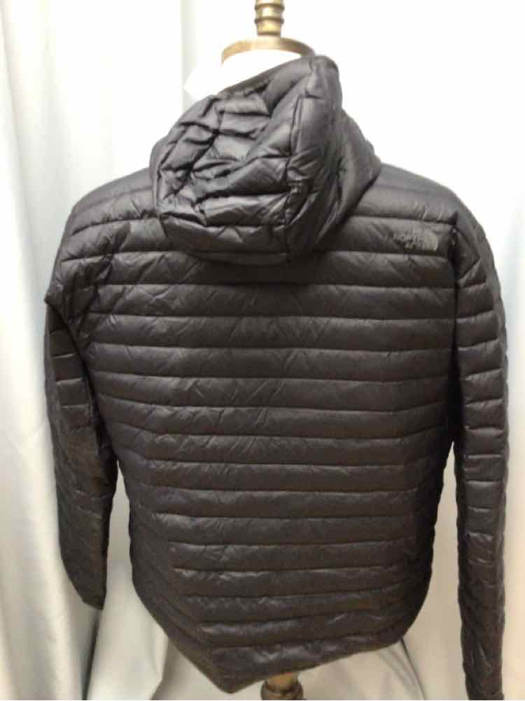 SIZE LARGE NORTH FACE Men's COATS