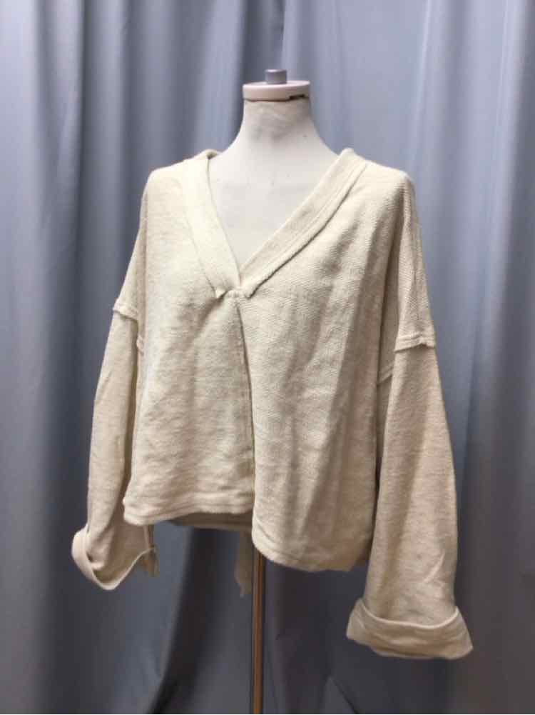 FREE PEOPLE SIZE MEDIUM Ladies TOP