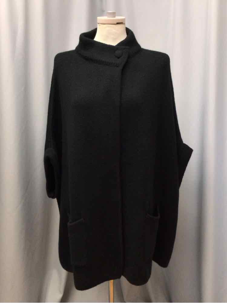 LAUREN CONRAD SIZE MEDIUM Ladies TOP