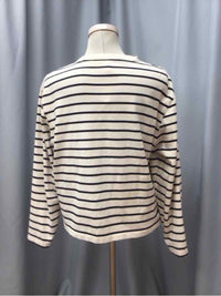 ABERCROMBIE & FITCH SIZE MEDIUM Ladies TOP