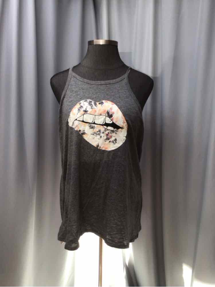 TORRID SIZE 3 X Ladies TOP