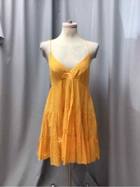 URBAN OUTFITTERS SIZE MEDIUM Ladies DRESS