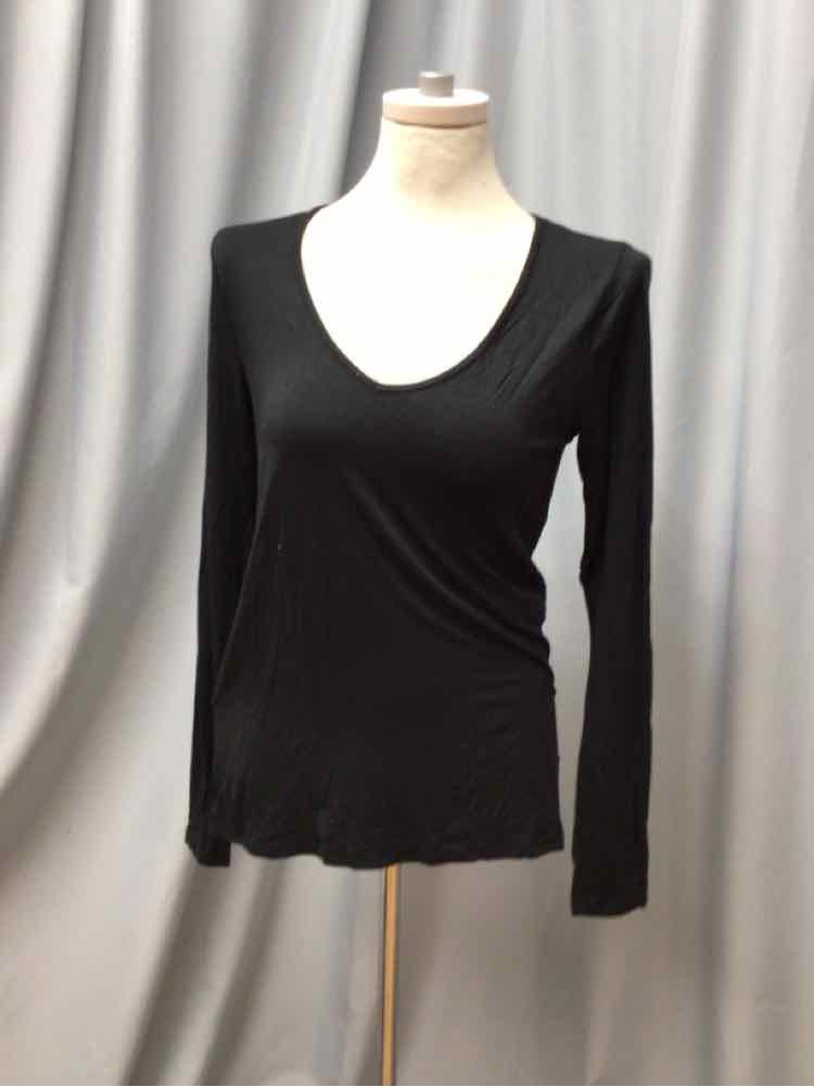 ABERCROMBIE & FITCH SIZE SMALL Ladies TOP