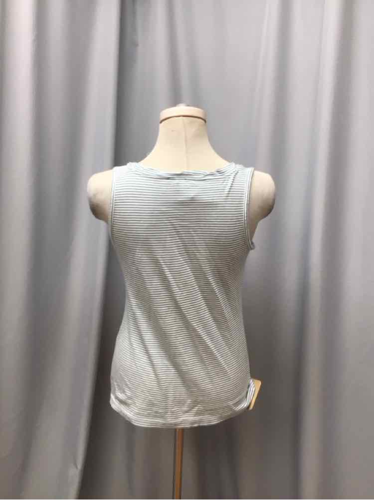 TALBOTS SIZE MEDIUM PET Ladies TOP